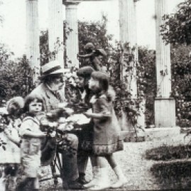 Jules-Gravereaux et ses petits enfants